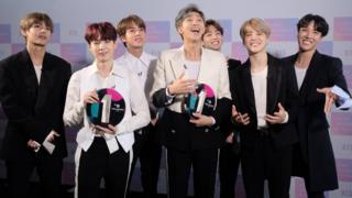 BTS接受BBC廣播電台第一台頒獎(10/2018)