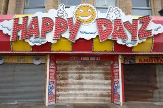 Closed shop on Blackpool promenade