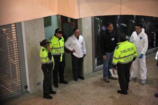 Policía
