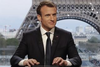 Emmanuel Macron ayaa difaacay weerarka ay qaadeen