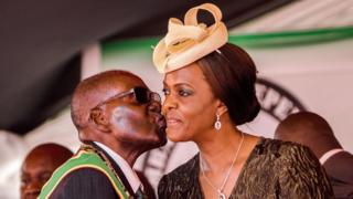 Zimbabwe : Grâce Mugabe réclame plus d'un million de dollars pour une bague