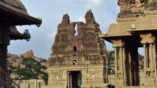 `ஹம்பி`- நிஜ பாகுபலி நகரம்: வீழ்ந்த ஒரு பேரரசின் கதை