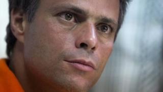 Leopoldo López yahora pafungiye muri sentare ya gisirikare
