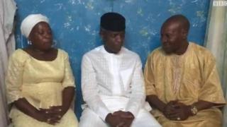 Ọsinbajo bá ìdílé kan lálejò l‘Eko láì sọ tẹ́lẹ̀