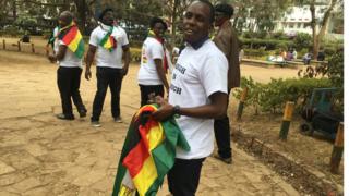 Waandamanaji wanataka mabadiliko ya uongozi nchini Zimbabwe.