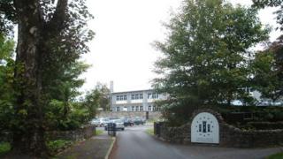 Colaiste a' Chaisteil