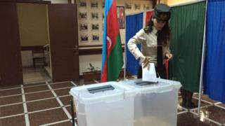 Referendum Aktı layihəsinin 29 hissəsinin hər birinin lehinə səs verdiyindən o qəbul edilmiş hesab edilir.
