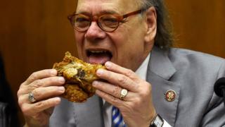 Steve Cohen eats Kentucky Fried Chicken at a House Judiciary Committee