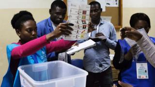 Votants Angola