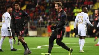 Nacho Monreal na muranr cin Ostersunds FK