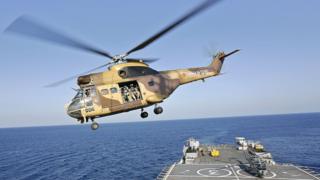 Французский вертолет, служащий с войсками Юнавфор-Сомали