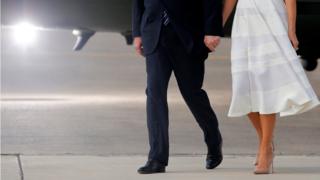 Трамп с супругой