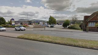 Ringwood Road