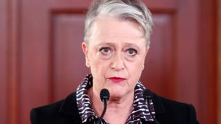 ノーベル平和賞の受賞者を発表するベリト・レイス=アンデルセン委員長(6日、ノルウェー・オスロ)