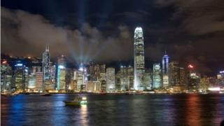 Гавань Гонконга ночью