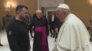 Pope Francis meets Zelensky
