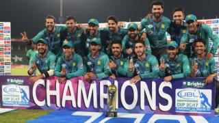 کرکٹ