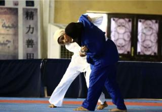 Sudanese judo fighters compete during a women competition held in the capital Khartoum on September 22, 2018.