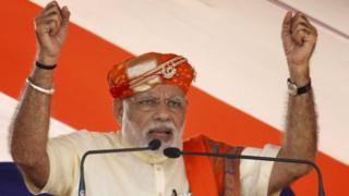 नरेंद्र मोदी