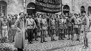 1918年俄国内战时期,这支由华人组成红军部队被派往前线。