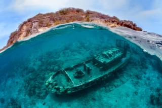 Thomas Heckmann photographed a wreck