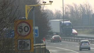 50mph sign