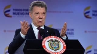 Prezida Santos yasavye abakuru b'imigambwe kwumvikana ku masezerano y'amahoro na FARC
