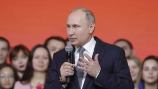 Путин на встрече со студентами в Казани