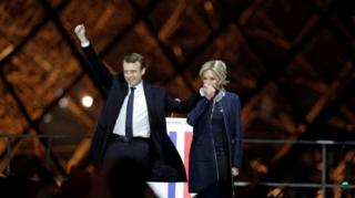 Macron xanımı Brigitte ilə