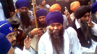 ਹਰਨਾਮ ਸਿੰਘ ਧੁੰਮਾ ਤੇ ਰਣਜੀਤ ਸਿੰਘ ਢੱਡਰੀਆਂਵਾਲਾ