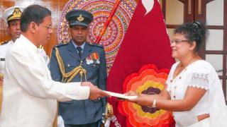 මධ්යම පළාත් ආණ්ඩුකාර නිලූකා දිසානායක ජනාධිපතිවරයාගෙන්