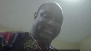 Dr Igbeneghu yafashwe amashusho mu ibanga n'ikiganiro BBC Africa Eye
