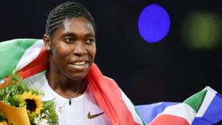 La suspension provisoire du règlement de l'IAAF permet à Caster Semenya (en photo) de participer à des compétitions "sans aucune restriction pendant que son appel est à l'étude".