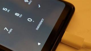 телефон Google