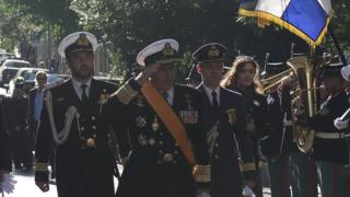 Yunan Genelkurmay Başkanı Apostolakis (ortada)