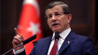 Ahmet Davutoğlu mecliste konuşuyor.