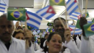 Cubanos chegando ao Brasil em 2013