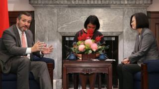 前美國共和黨總統參選人,現參議員克魯茲訪台,會見台灣總統蔡英文,雙方互稱"真誠的朋友"。