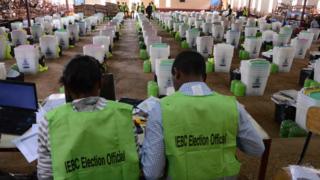 Kenya : démission à la commission électorale
