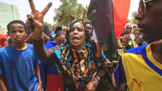 ሴቶች በሱዳን ሕዝባዊ ተቃውሞ ጉልህ ሚና ተጫውተዋል