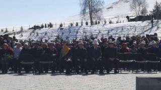 Ата-Бейит" мемориалдык комплексинде Апрель элдик революциясынын баатырларын эскерилип, куран окулду.