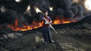 Niño en Qayyarah