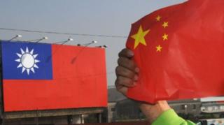 china, Taiwan flags