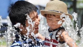 Niño en Japón
