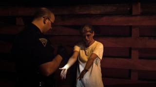 El fentanilo, la heroína y los analgésicos recetados protagonizan la crisis de adicción a los opioides en EE.UU.