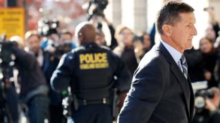 Michael Flynn a été présenté à un juge ce vendredi et a plaidé coupable pour fausses déclarations au FBI.