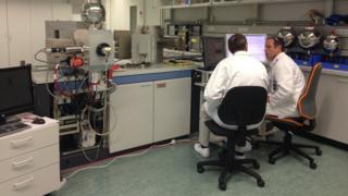Technicians at IAEA labs at Seibersdorf