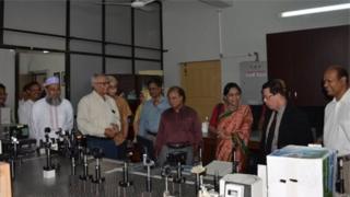 শাহজালাল বিজ্ঞান ও প্রযুক্তি বিশ্ববিদ্যালয়ের বিজ্ঞানীরা দাবি করেছেন, রক্তের নমুনা পরীক্ষা করে খুব কম সময়ে ও অনেক কম খরচে ক্যান্সার শনাক্ত করার একটি পদ্ধতি তারা উদ্ভাবন করেছেন।