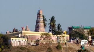சந்திர சுதேஸ்வர கோயில்