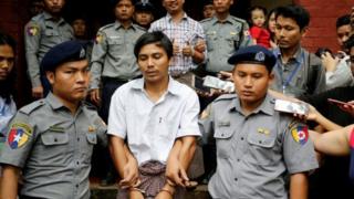 နိုင်ငံတော်လျှို့ဝှက်ချက်ပေါက်ကြားမှုနဲ့ တရားစွဲပြစ်ဒဏ်ချခံထားရသူ ကိုဝလုံးနဲ့ ကိုကျော်စိုးဦး
